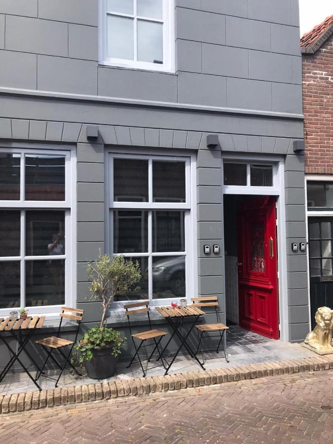 Bed & Breakfast With Or Without De Schuur Zierikzee